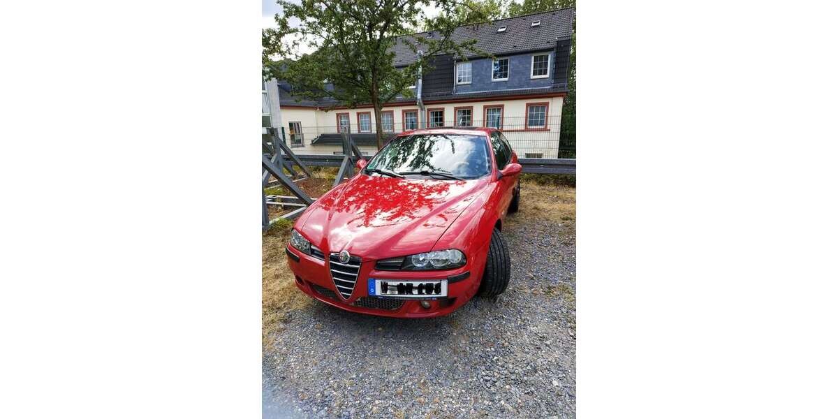 Alfa Romeo 156 211.000 km 2.990 &euro; Warburg 34414
