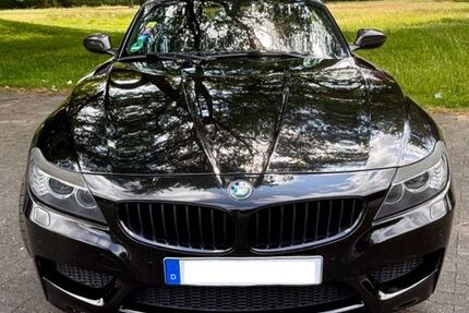 BMW Z4 144.409 km 17.999 € Krefeld 47804