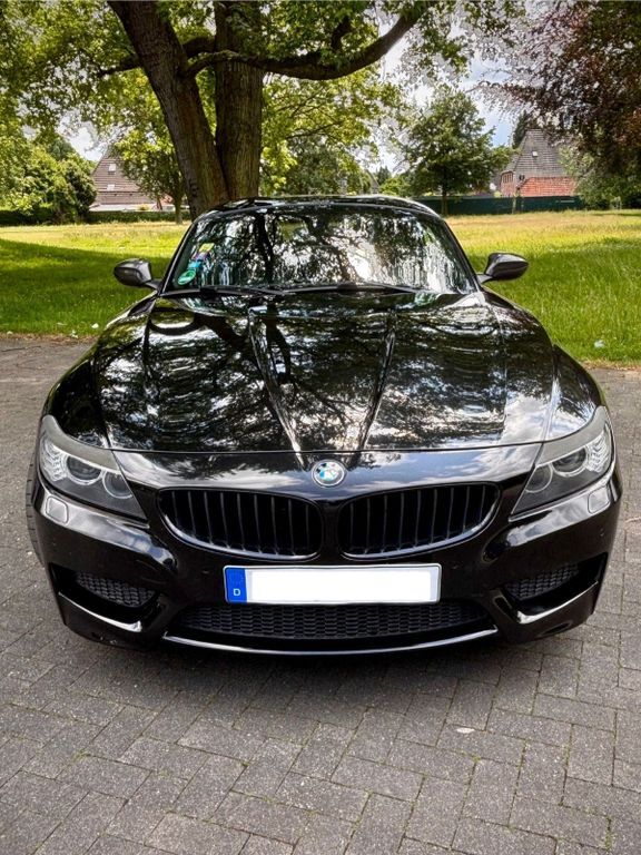 BMW Z4 144.409 km 17.999 € Krefeld 47804