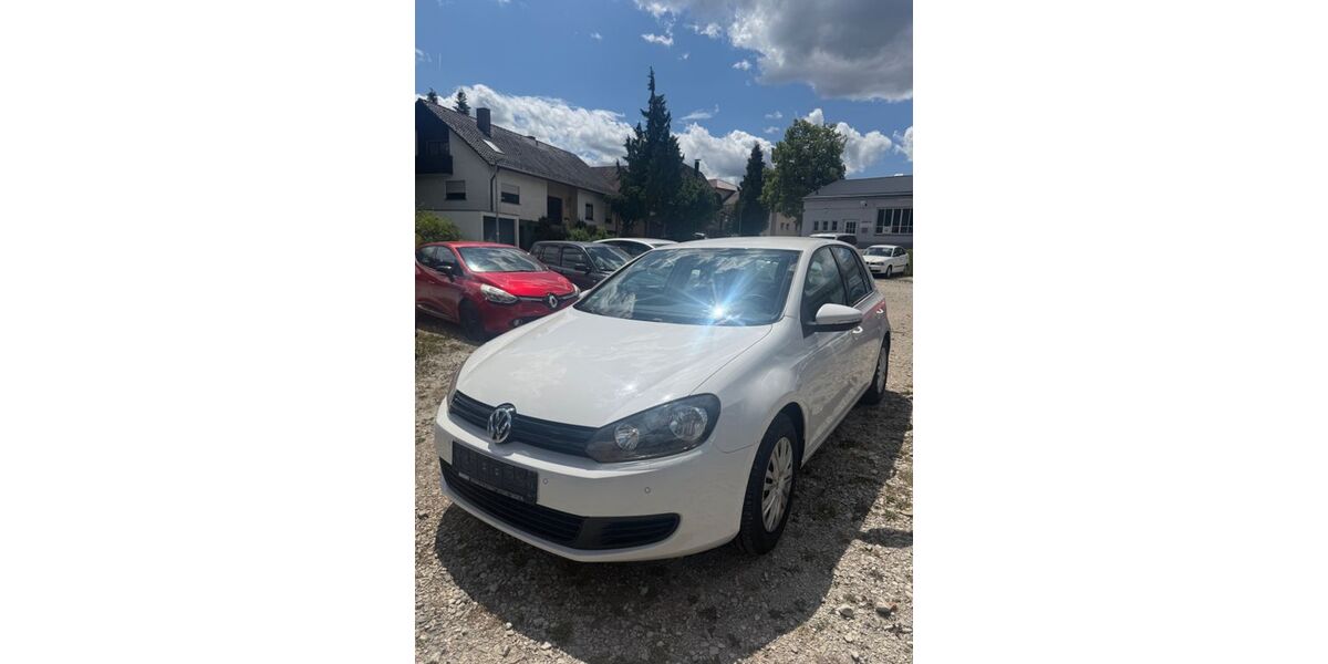 VW Golf 208.000 km 3.300 &euro; Wehingen 78564