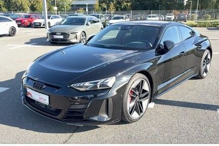 Audi e-tron GT 20.608 km 82.979 € Oldenburg 26135