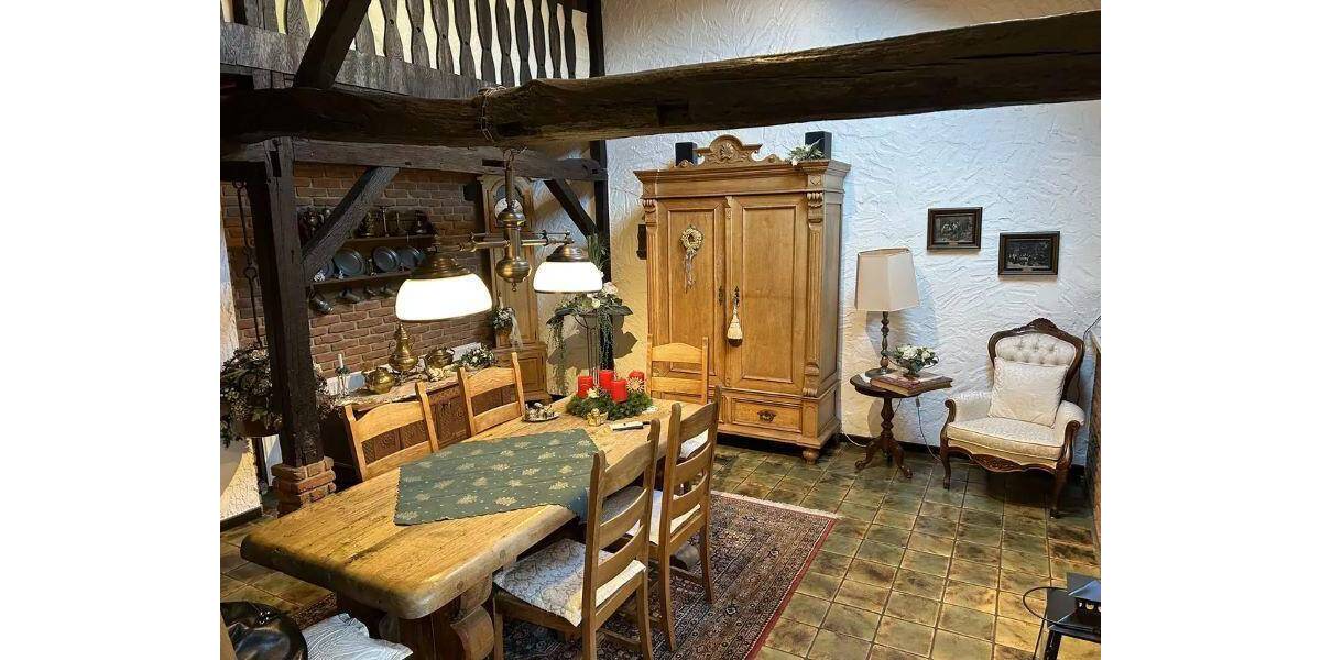 Bauernhaus, Landhaus Schwalmtal Vogelsrath - 8 Zimmer, 220 m&sup2;, 440.000&euro; | Angebot:24040496