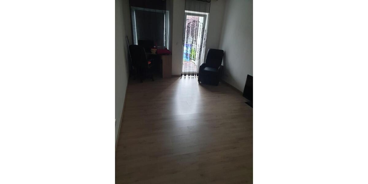 Doppelhaushälfte Rattelsdorf - 4 Zimmer, 120 m&sup2;, 1.250&euro; | Angebot:26652342