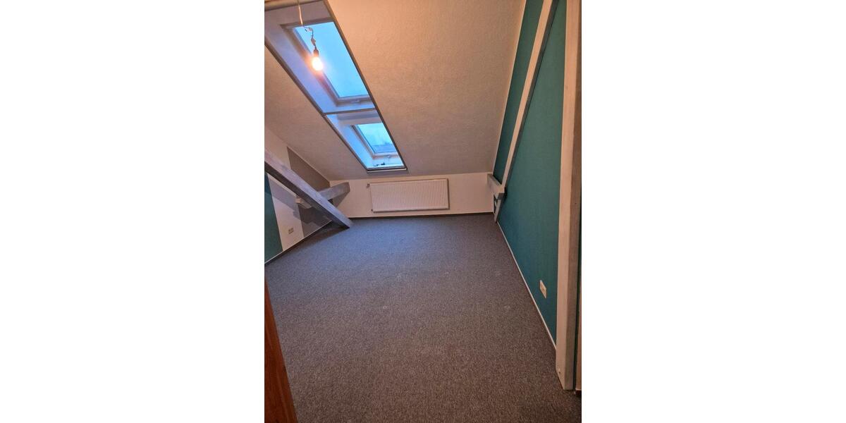 Dachgeschoßwohnung Milower Land - 4 Zimmer, 144 m&sup2;, 1.265&euro; | Angebot:24834191