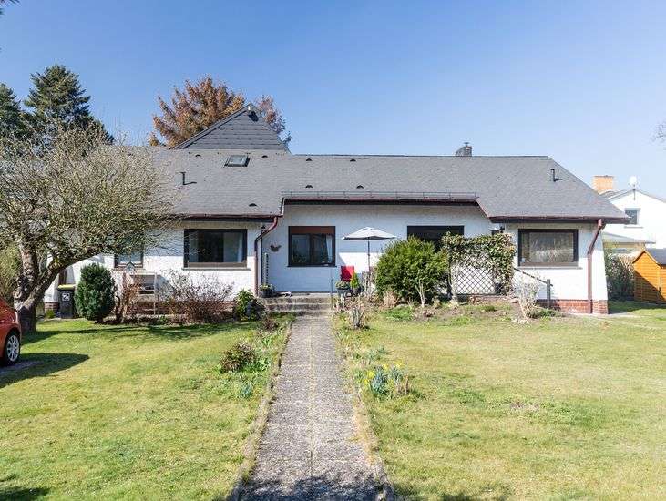 Haus zum Kaufen in Berlin 1.480.000 € 348.24 m²