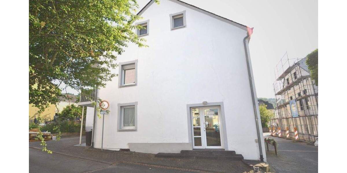Mehrfamilienhaus, Wohnhaus Kenn - 5 Zimmer, 147 m&sup2;, 249.000&euro; | Angebot:26908914