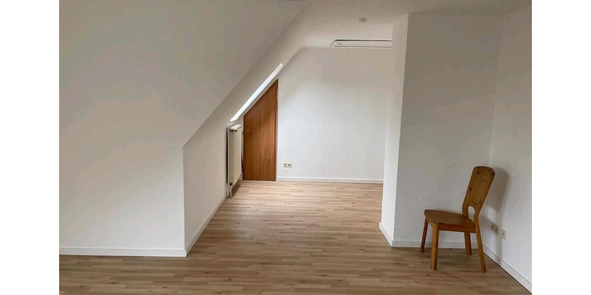 Dachgeschoßwohnung Ostrhauderfehn - 2 Zimmer, 60 m&sup2;, 495&euro; | Angebot:26470068
