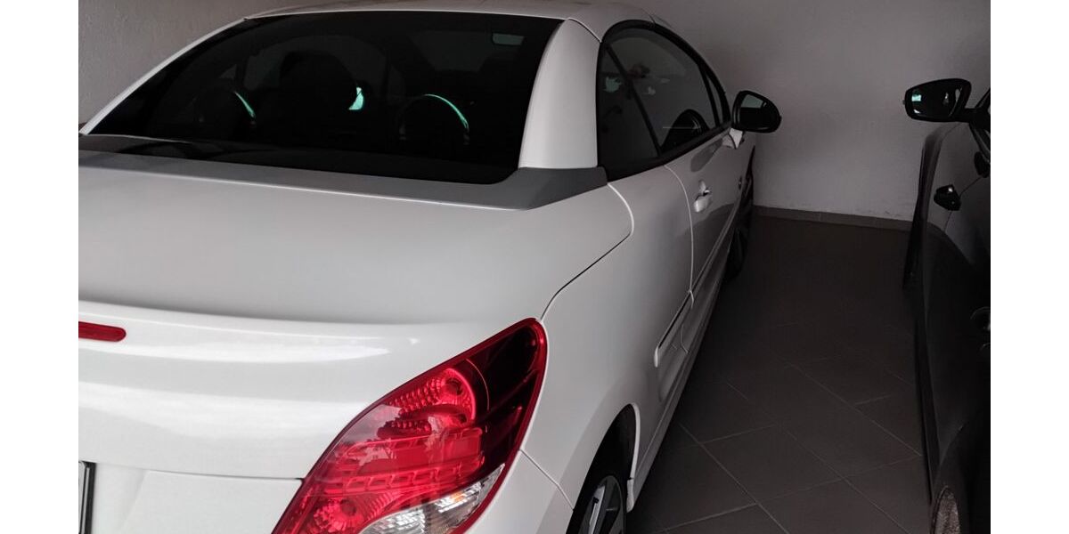 Peugeot 207 92.000 km 5.500 &euro; Kalefeld 37589