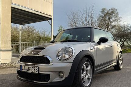 Mini Cooper S 121.000 km 11.300 &euro; Hohenthann 84098