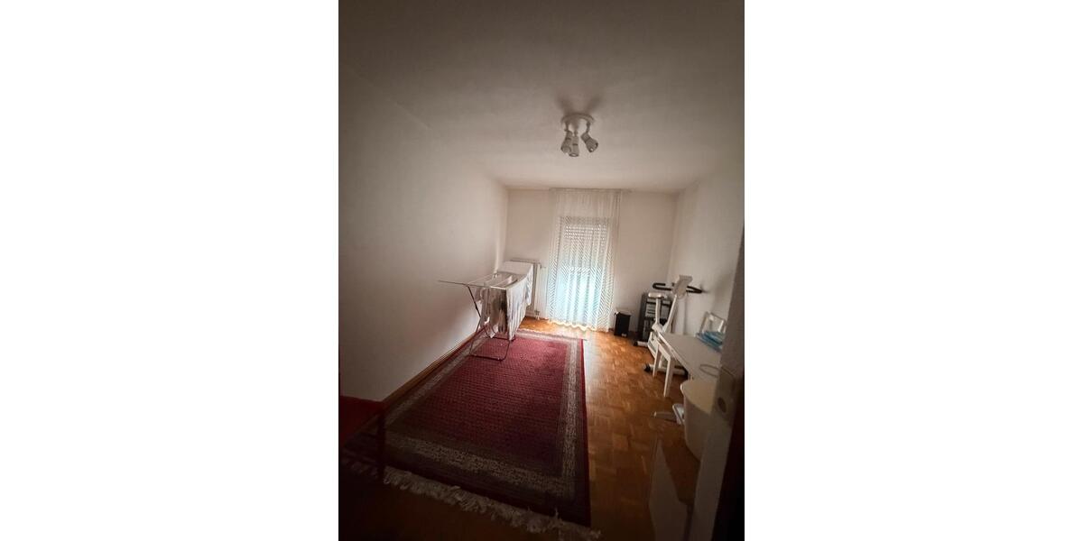 Reihenhaus Mannheim - 4 Zimmer, 244 m&sup2;, 2.200&euro; | Angebot:24962974