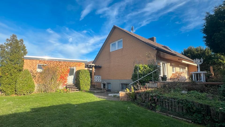 Einfamilienhaus Bad Münstereifel - 5 Zimmer, 160 m&sup2;, 365.000&euro; | Angebot:26700466