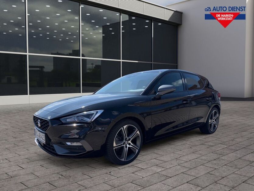 Seat Leon 14.600 km 25.600 € Burglauer 97724
