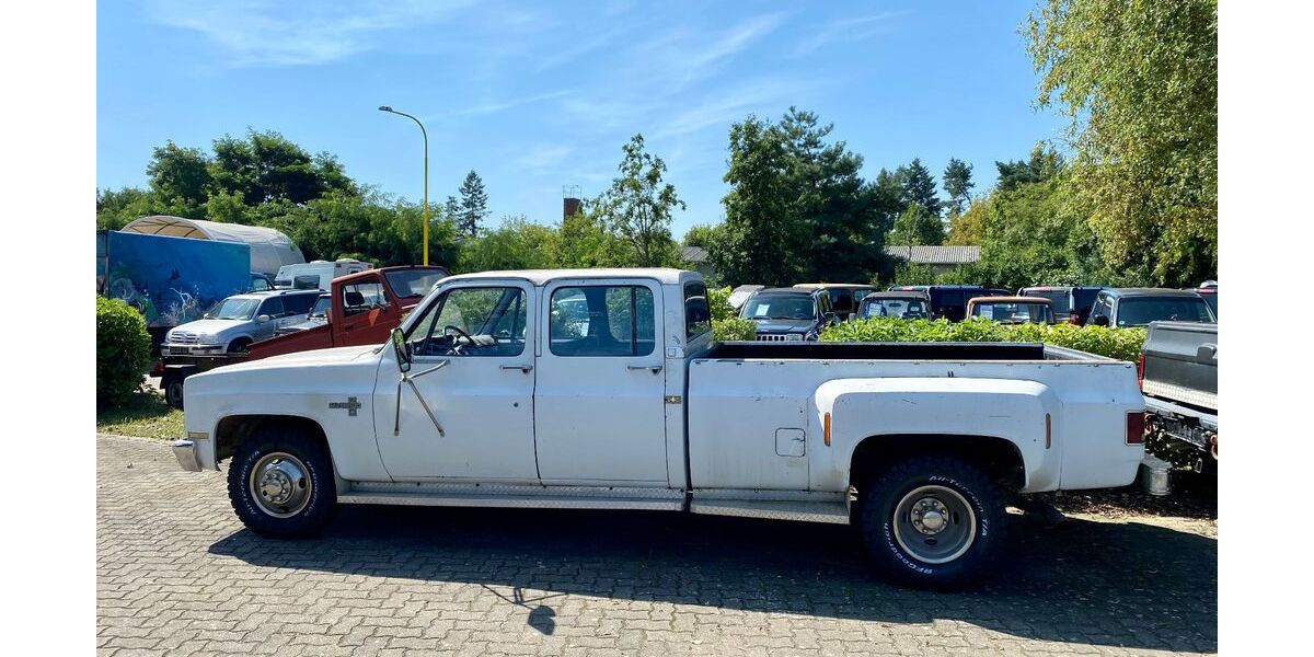 Chevrolet Andere 259.000 km 19.998 &euro; Trebbin 14959