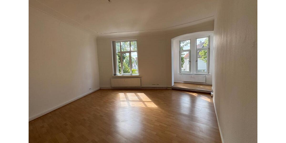 Etagenwohnung Nienburg (Weser) - 6 Zimmer, 186 m&sup2;, 1.400&euro; | Angebot:26058512