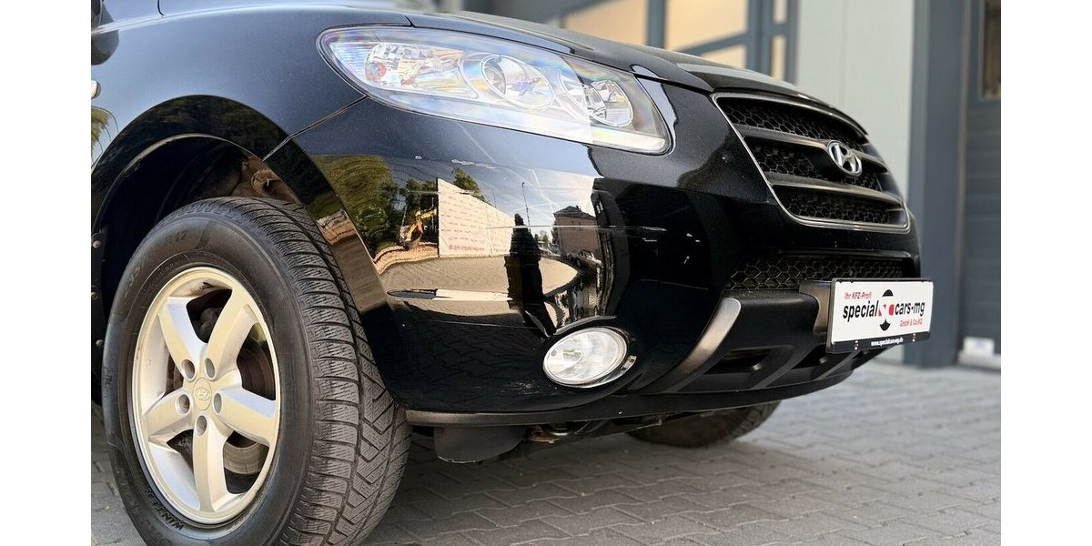 Hyundai Santa Fe / 2.0 CRDi/ Team 08/ Automatik / Allrad 168.000 km 5.490 &euro; Mönchengladbach 41066