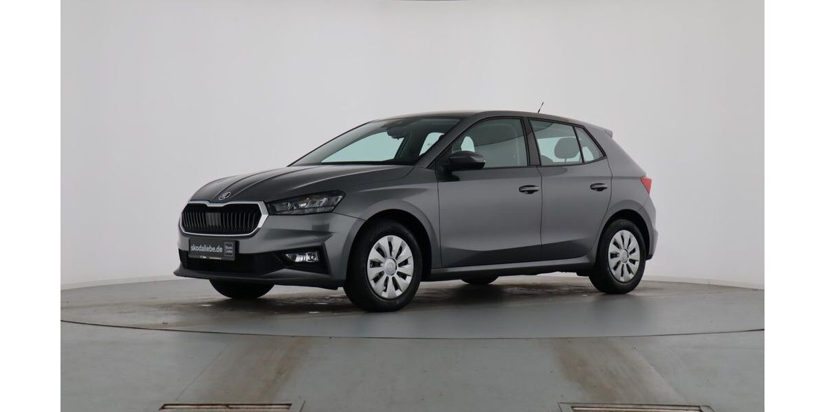 Skoda Fabia 9.999 km 15.789 &euro; Leipzig 04103