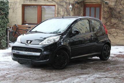 Peugeot 107 116.000 km 2.299 &euro; Berlin 10317