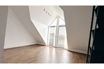 Helle 2-Zimmer-Wohnung mit Balkon und TG-Stellplatz - Dachgeschoßwohnung Gotha Bergallee | Angebot:26961835