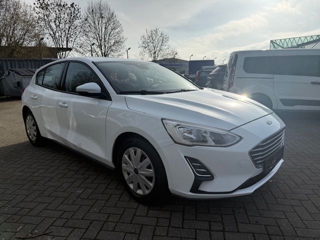 Ford Focus 84.711 km 12.500 &euro; Wilhelmshaven 26384