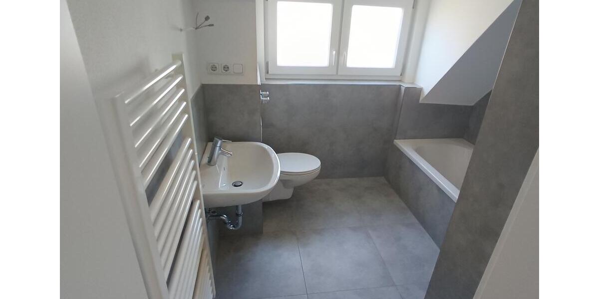 Einfamilienhaus Landau an der Isar - 6 Zimmer, 150 m&sup2;, 1.480&euro; | Angebot:26432104