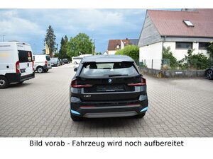 BMW iX1 30 xDrive Navi PanoDach Keyless LED 24.332 km 37.995 &euro; Donauwörth 86609