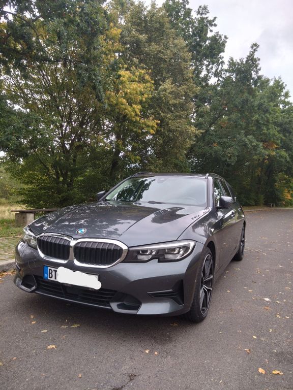 BMW 330 59.000 km 34.500 € Weidenberg 95466