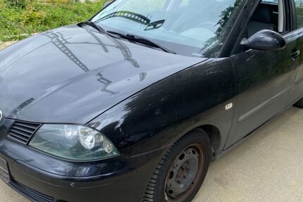 Seat Ibiza 218.218 km 999 &euro; München 81929