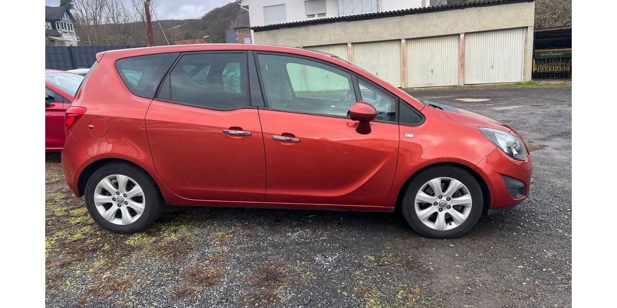 Opel Meriva 131.000 km 6.400 &euro; Bad Neuenahr 53474