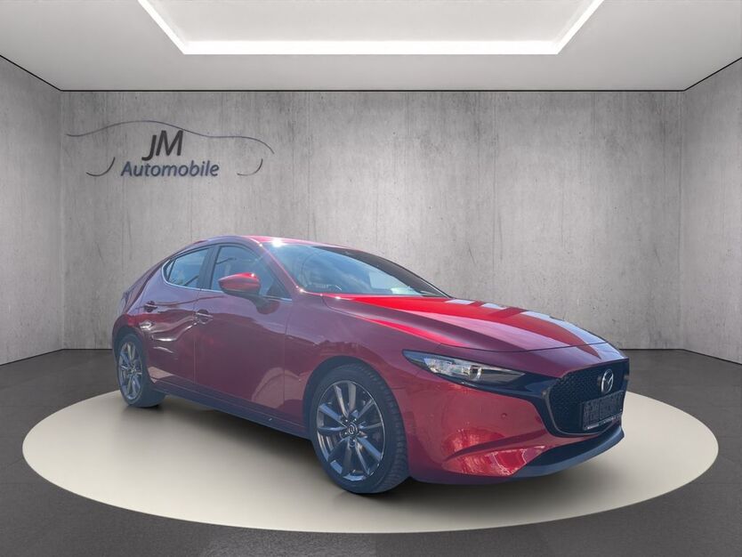 Mazda 3 49.989 km 17.400 € Meckenbeuren 88074