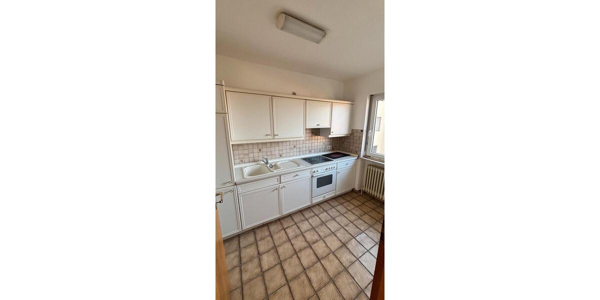 Etagenwohnung Schwalbach - 3 Zimmer, 96 m&sup2;, 975&euro; | Angebot:25509753