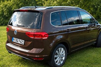 VW Touran 131.000 km 14.999 &euro; Steinheim 32839