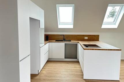 Wohnung Schwülper - 4 Zimmer, 220 m&sup2;, 1.650&euro; | Angebot:25505790