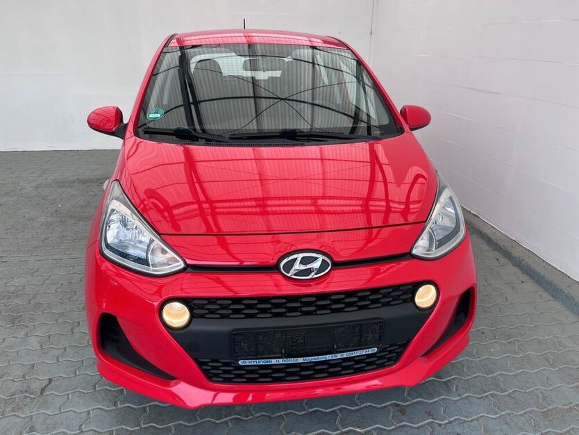 i10