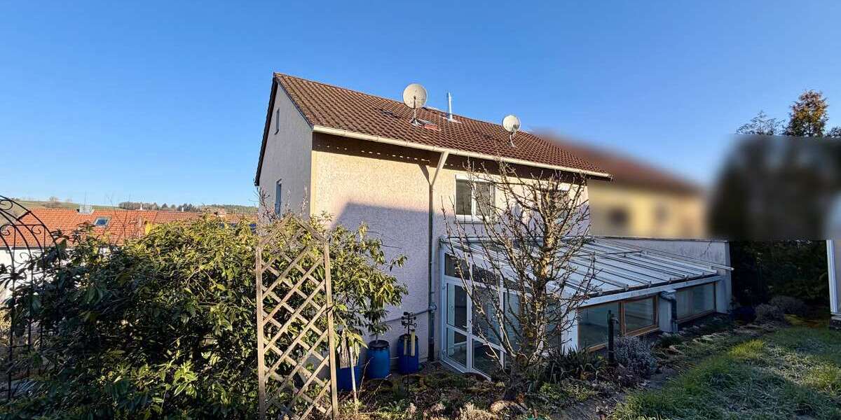 Einfamilienhaus Schonungen Forst - 8 Zimmer, 154 m&sup2;, 245.000&euro; | Angebot:26199762