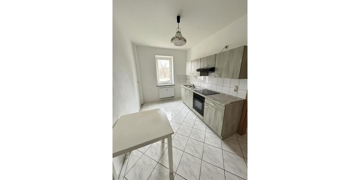 Etagenwohnung Mittweida - 1 Zimmer, 37 m&sup2;, 295&euro; | Angebot:25418302