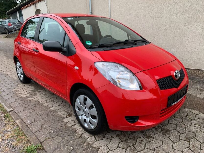 Yaris