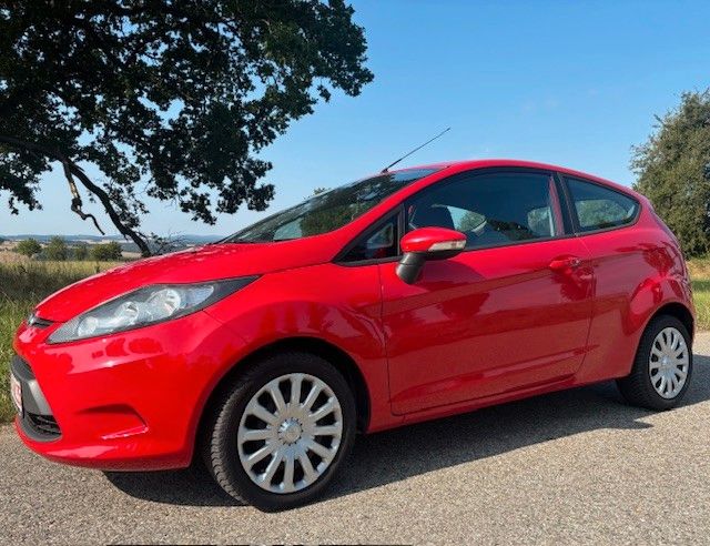 Ford Fiesta 156.870 km 2.990 &euro; Kirchberg 55481