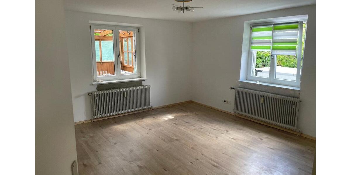 Mehrfamilienhaus, Wohnhaus Altdorf - 10 Zimmer, 237 m&sup2;, 929.000&euro; | Angebot:26988985