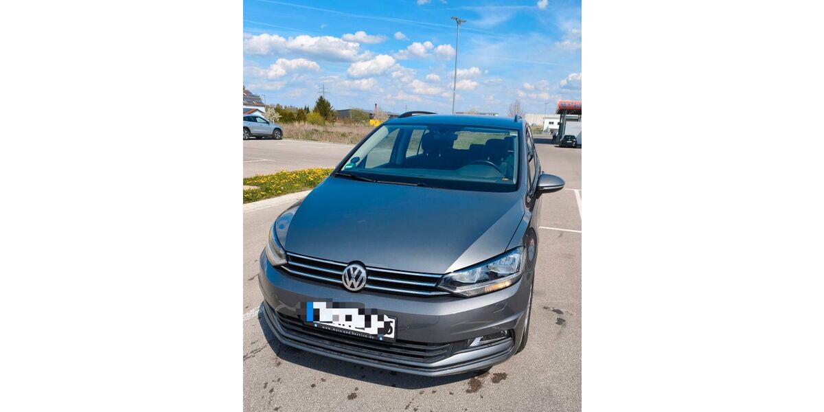 VW Touran 88.000 km 15.300 &euro; Wehringen 86517