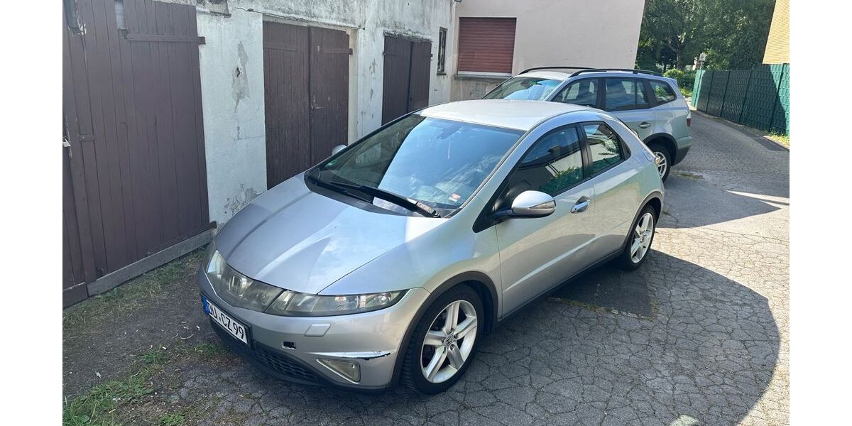 Honda Civic 340.000 km 1.350 &euro; Duisburg 47166