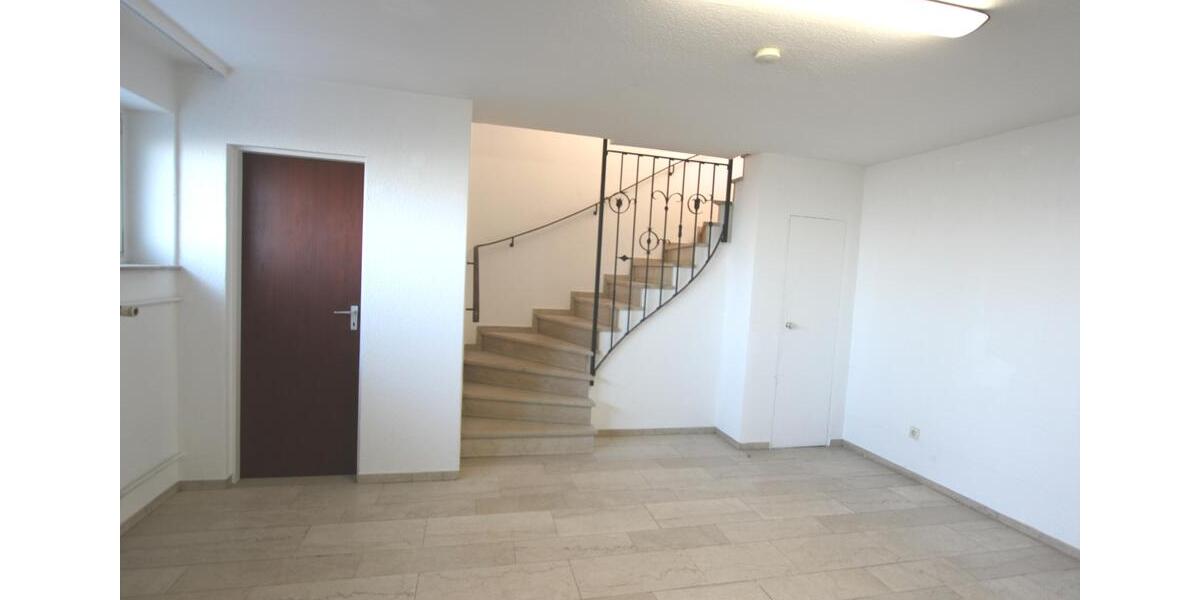 Doppelhaushälfte Heilbronn Kernstadt - 7 Zimmer, 220 m&sup2;, 2.350&euro; | Angebot:24295376