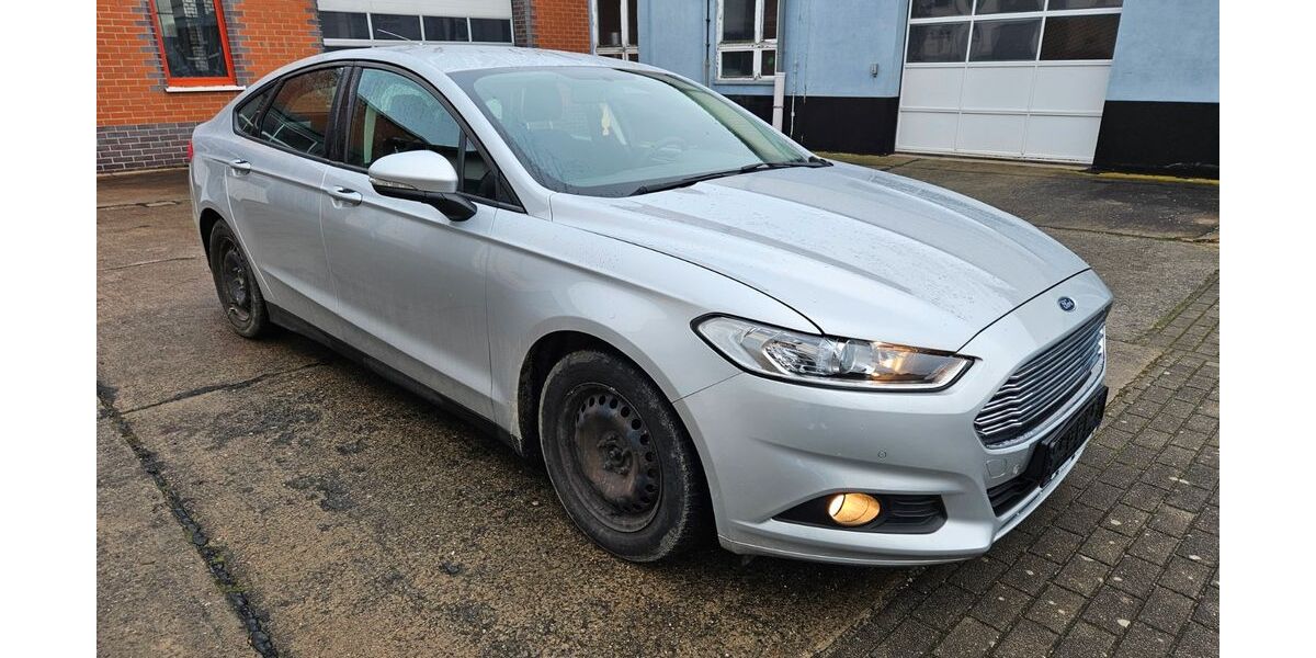 Ford Mondeo 206.836 km 6.333 &euro; Guben 03172