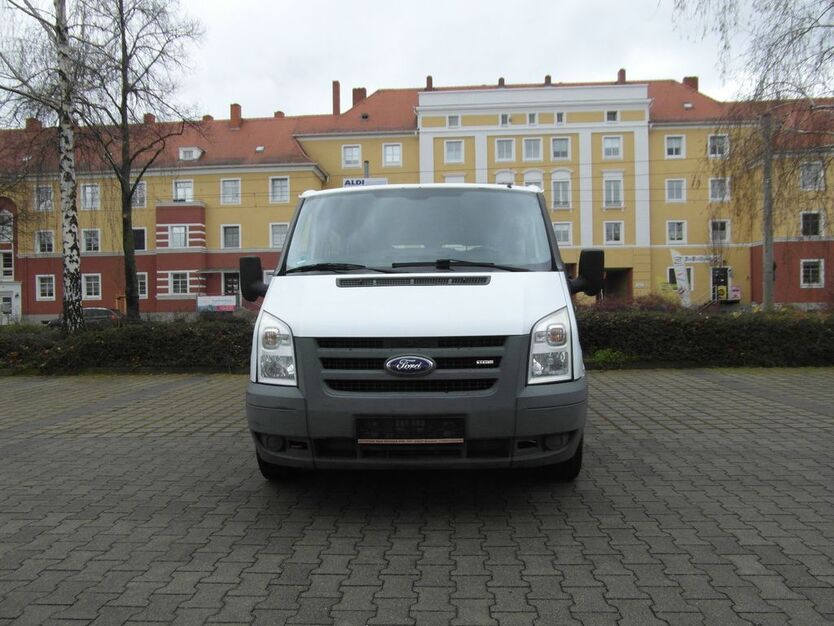 Ford Transit 123.423 km 4.500 € Dresden 01237