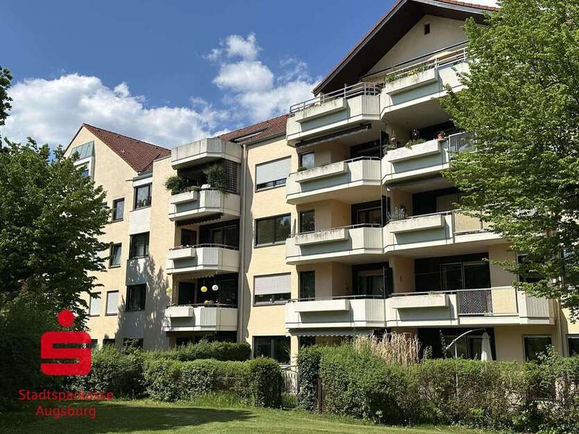 Wohnung zum Kaufen in Augsburg 253.000 € 95 m²