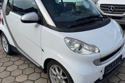 Smart ForTwo 92.800 km 5.200 &euro; Hamburg 20537