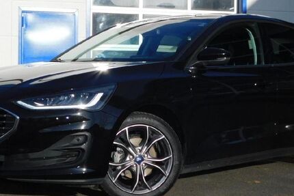 Ford Focus 37.800 km 19.990 &euro; Sulzbach-Rosenberg 92237