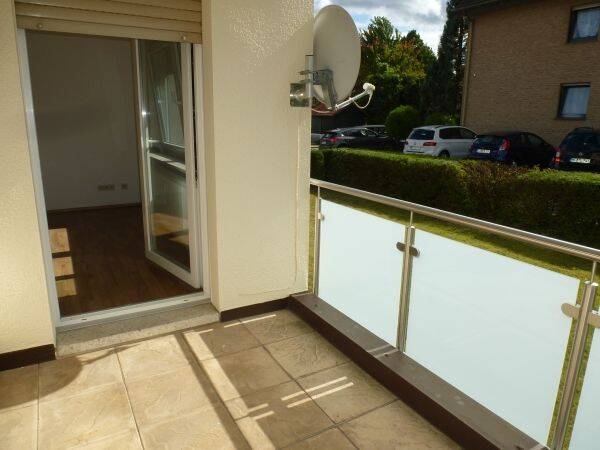 Schick renovierte SingleWohnung mit Balkon in Enger!