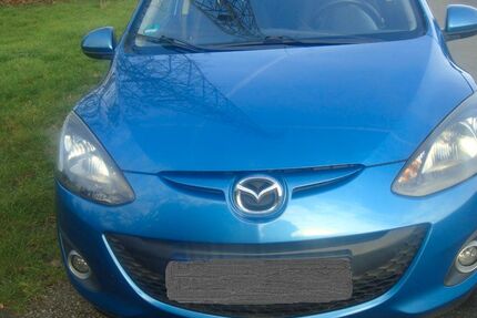 Mazda 2 119.000 km 5.500 &euro; Duisburg 47229