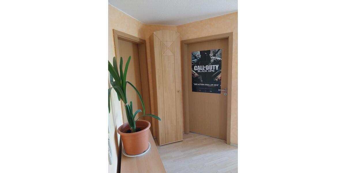 Dachgeschoßwohnung Helmstedt - 3 Zimmer, 67 m&sup2;, 90.000&euro; | Angebot:26658842