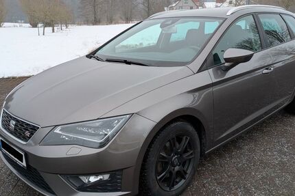 Seat Leon 193.600 km 7.900 &euro; Flieden 36103